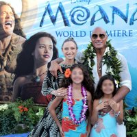 Dwayne Johnson s obitelji
