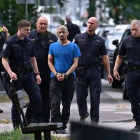 Uhićen muškarac koji je prijetio da će se raznijeti bombom