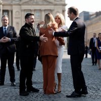 Svjetski čelnici na vojnom mimohodu u Parizu