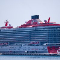 Kruzer Scarlet Lady kompanije Virgin Voyages stigao u Zadar