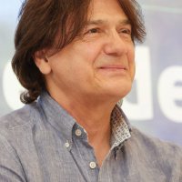 Zdravko Čolić