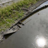 Osijek: Nizak vodostaj rijeke Drave na površinu izbacio olupinu