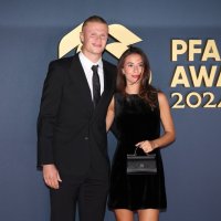 Erling Haaland i Isabel Haugseng Johansen