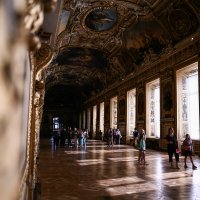 Otvorena galerija Apolon u Louvreu
