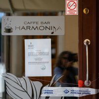 Zatvoreni kafići u Šibeniku