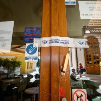 Zatvoreni kafići u Šibeniku