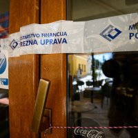 Zatvoreni kafići u Šibeniku