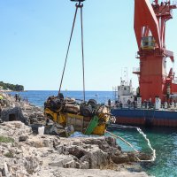 Uklanjanje kamiona Herculanea iz mora