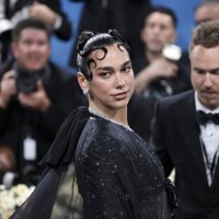Dua Lipa