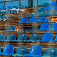 Stadion Varaždin, spaljene sjedalice na tribini gdje je bila Torcida