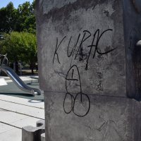 Spomenik posvećen djeci poginuloj u Domovinskom ratu