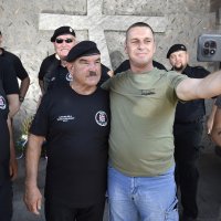 Postrojavanje IX. bojne HOS-a Rafael vitez Boban u Kninu