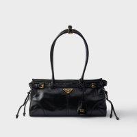 Prada Bonnie torba