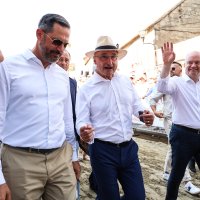 Dolazak uzvanika u svečanu ložu na 311. Sinjskoj alki