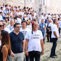 Dolazak uzvanika u svečanu ložu na 311. Sinjskoj alki