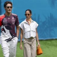 George Russell i Carmen Montero Mundt