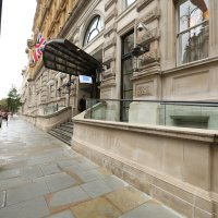 Britain's Hotels_