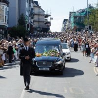 Obožavatelji odaju počast Bonnie Tyler u Mumblesu