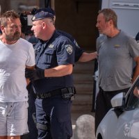 Privođenje četvorke osumnjičene za izazivanje požara u Zadru
