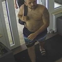 Splitska policija traži ove muškarce zbog krađe električnog bicikla 3
