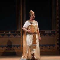 La colla, Aida
