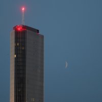 Djelomična pomrčina Mjeseca iznad Splita