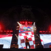 Spektakl na nebu dronovima na koncertu u Vukovaru