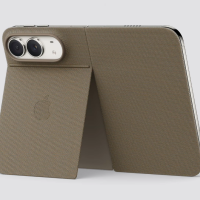 Apple 'Surprise and Shine'