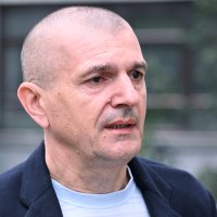Prosvjed pred Elektrotehničkom školom