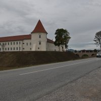Novoobnovljeni dvorac Erdody u Kerestincu