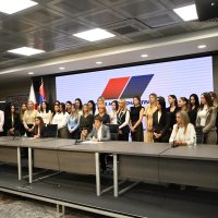 Izvanredna tiskovna konferencija Ane Brnabić