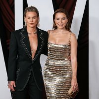 Ashlyn Harris, Sophia Bush