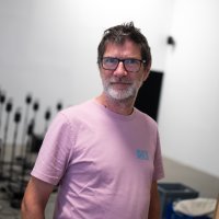 Ivan MArušić Klif u tijeku postavljanja svog rada u MSU, 8. Device_art _foto Zoe Šarlija