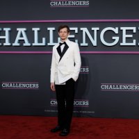 Mike Faist