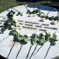 Komemoracija žrtvama ustaškog logora u Sisku