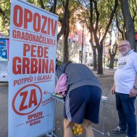 Skupljanje potpisa za opoziv Peđe Grbina