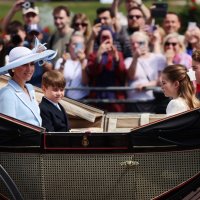 Princ William i Kate Middleton s djecom