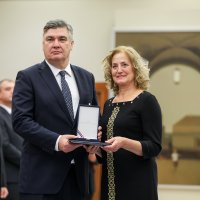 Zoran Milanović uručio odlikovanja