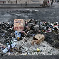 Francuski gradovi jutro nakon nereda