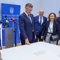 Andrej Plenković sudjelovao na svečanom otvorenju cjelovito obnovljene zgrade Ministarstva prostornoga uređenja