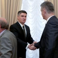 Premijer Zoran Milanović sa šefovima klubova parlamentarnih stranaka dogovara raskid arbitraže sa Slovenijom (5)