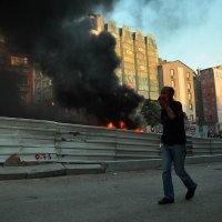 Erdogana brane suzavcem