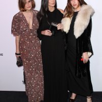 Demi Moore s kćerima (2)