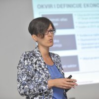 Maruška Vizek, ravnateljica Ekonomskog instituta  (3)