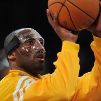 Kobe  Bryant  (LA Lakers)