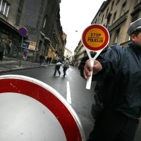 prometna policija stop