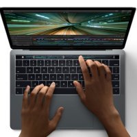 MacBook Pro 13" s OLED TouchBarom