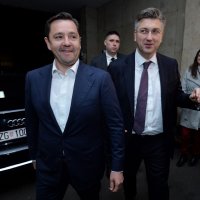 Andrija Mikulić, Andrej Plenković