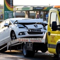 Šest vozila oštećeno u lančanom sudaru na Slavonskoj aveniji