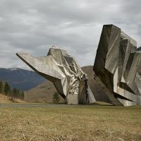 1. nagrada - Igor Grubić, Spomenik